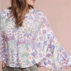 Maeve Anthropologie Bryanna batwing sleeve button front abstract print top